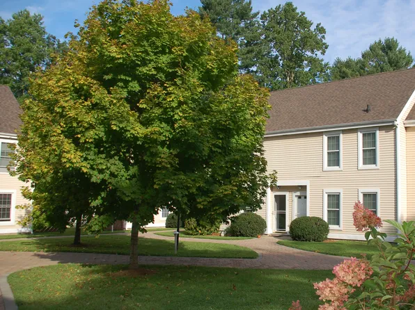 54 Rope Ferry Road #A3, Waterford, CT 06385