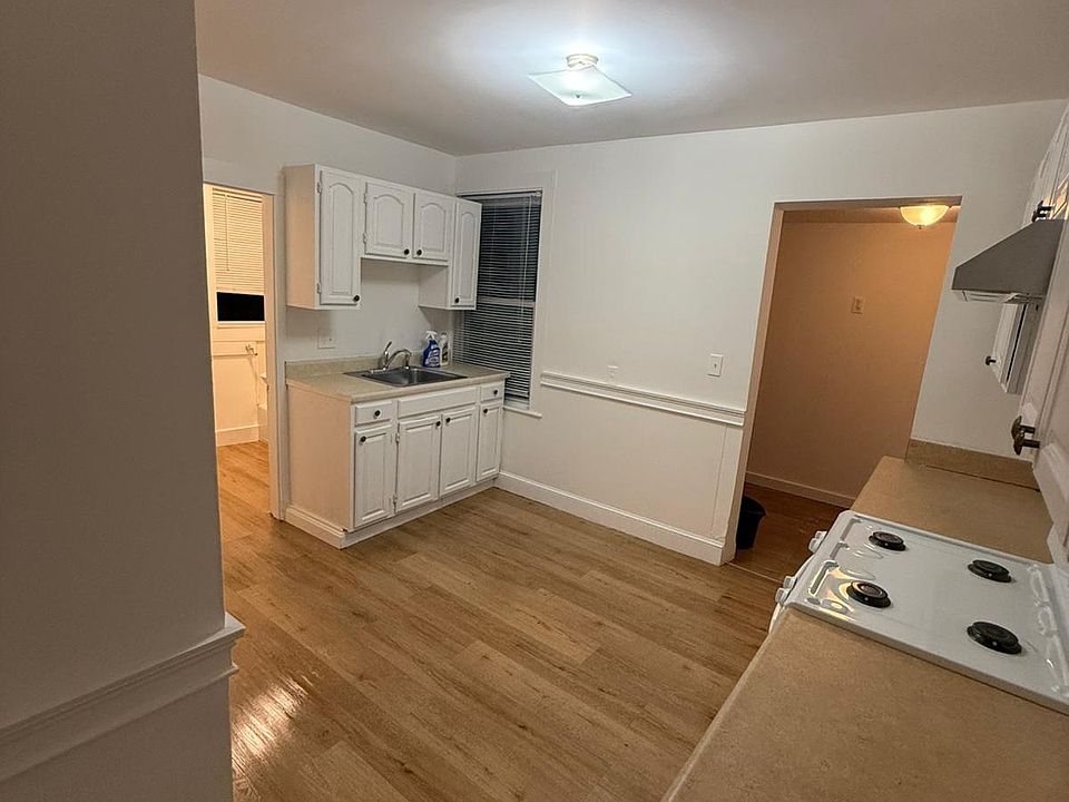 1st image of 6 Wentzell Ave #1