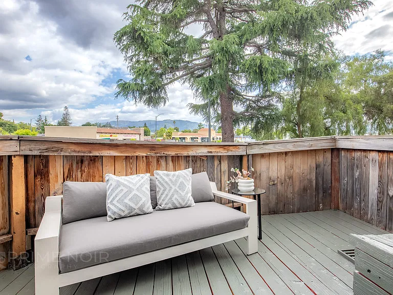 2211 Fazeli Ct — Photo 9