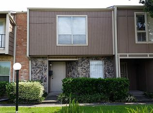 10609 Sandpiper Dr, Houston, TX 77096