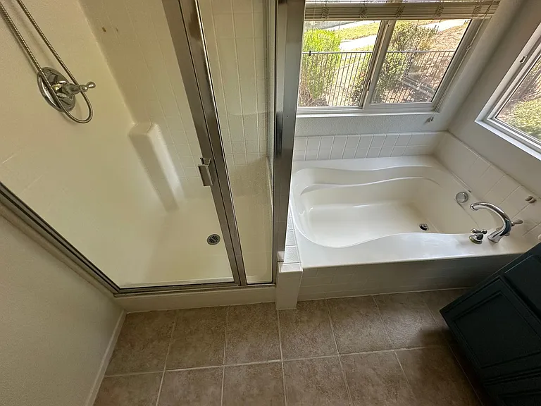 820 Silver Dr — Photo 48