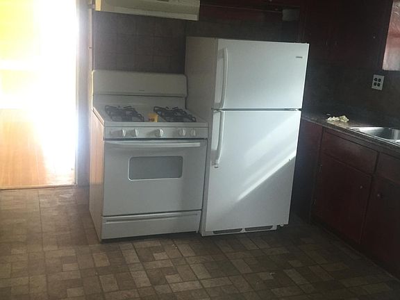 5th image of 78 Harwood St #2