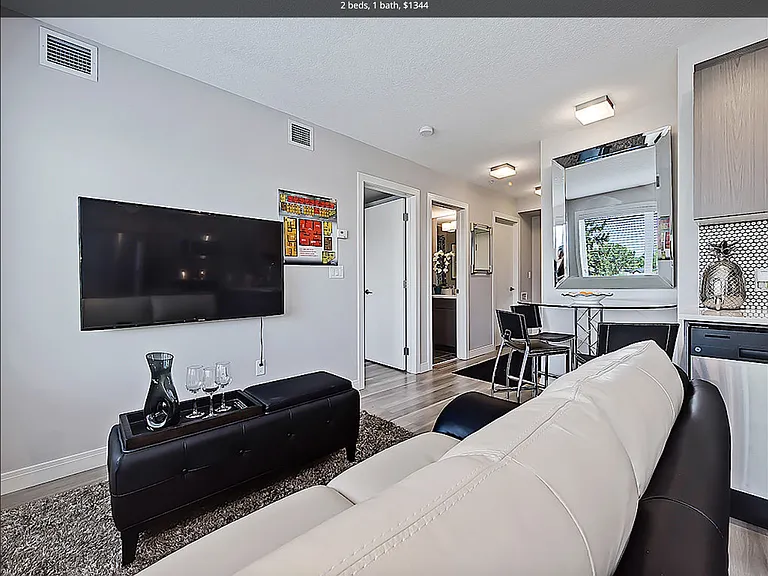 1528 16th Ave NW — Photo 9