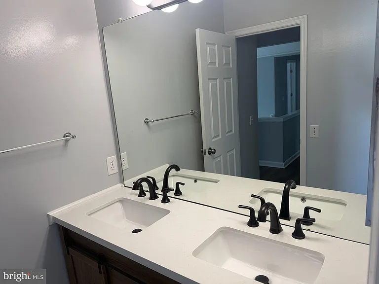 3113 Eagles Nest Dr — Photo 8