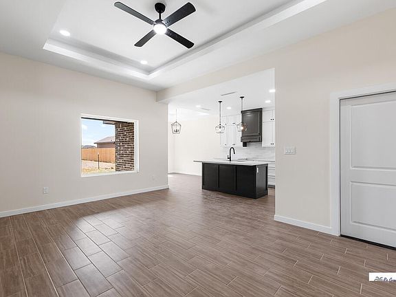 3rd image of 1161 Miami