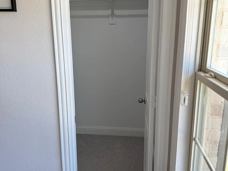 1313 Johnson Dr — Photo 30