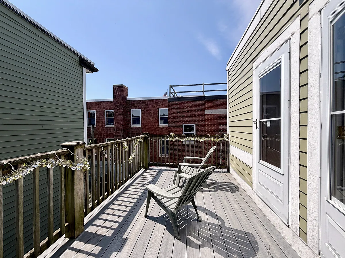 Building Photo - 77 F St #3