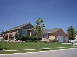 15326 S Mountainside Dr, Bluffdale, UT 84065