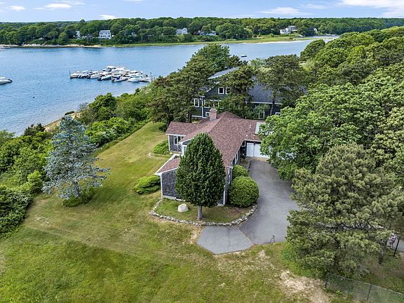 3rd image of 307 Shorewood Drive