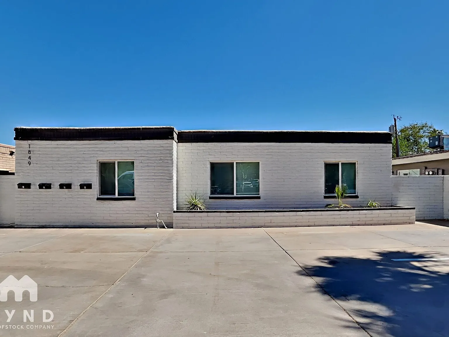 2 bed, 1.0 bath, 700 sqft, $1,375 — Photo 3