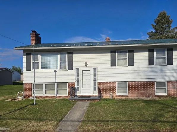 548 N Franklin St, Chambersburg, PA 17201