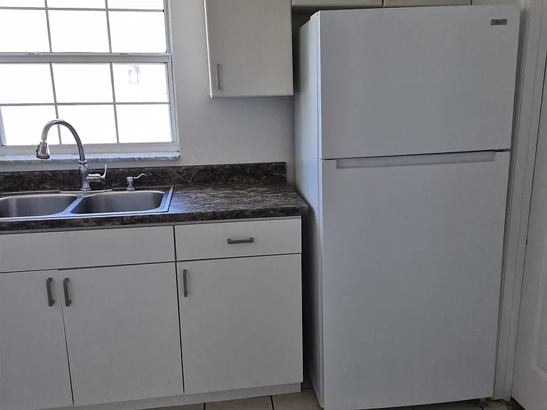 1734 Montana Ave NE — Photo 20