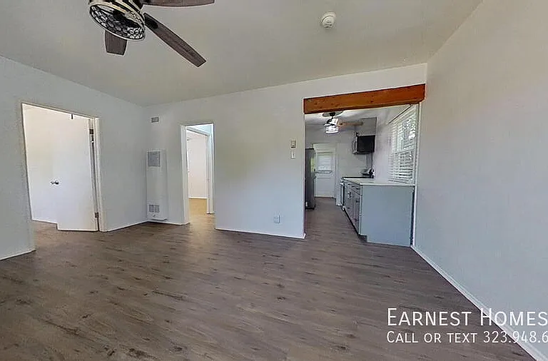 15544 Romar St — Photo 4