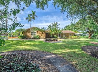 4115 SW 111th Ln, Davie, FL 33328