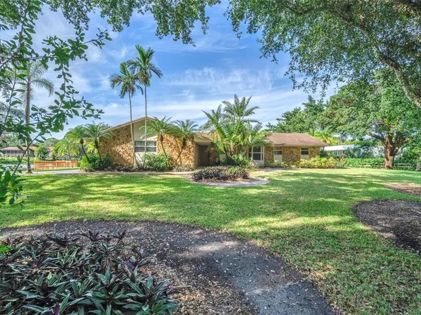 4115 SW 111th Ln, Davie, FL 33328