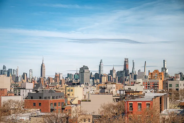 Rented by Nooklyn NYC LLC | media 38