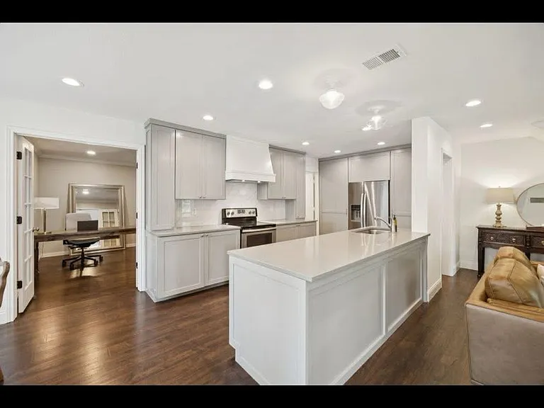 9346 Highedge Cir — Photo 5