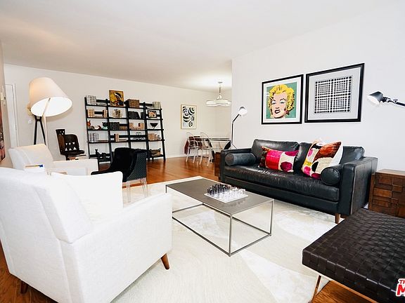 3rd image of 5625 Windsor Way Unit 102