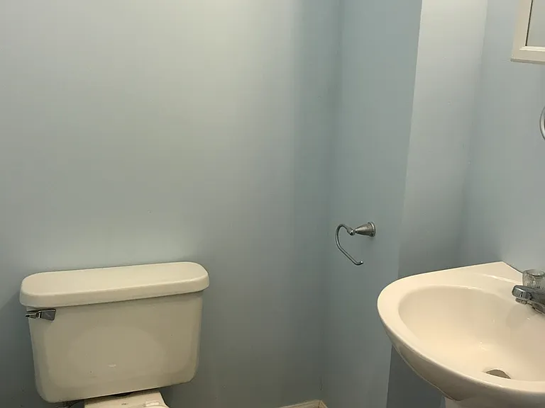 2841 Huntingdon Ave — Photo 7