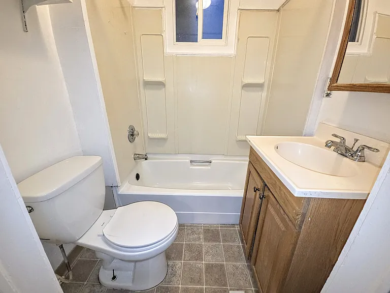 507 W Mansfield Ave — Photo 12