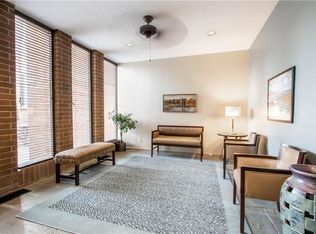 900 Washington Rd APT 311, Mt Lebanon, PA 15228