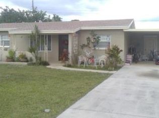 211 E Jersey Rd, Lehigh Acres, FL 33936