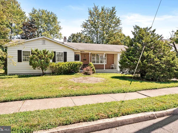 18 Compton Way, Hamilton, NJ 08690