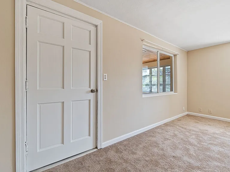 608 Missouri Ave — Photo 7