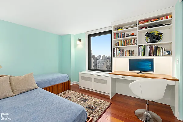 Sold by Brown Harris Stevens | media 19