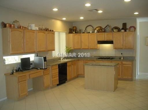 5th image of 6926 Adobe Villa Ave
