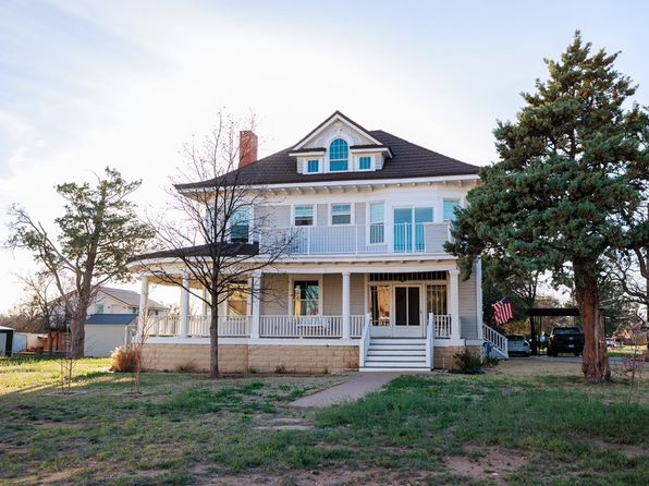 2306 32nd St, Snyder, TX 79549