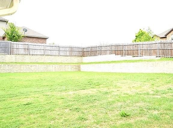 4th image of 7381 Lake Rock Dr