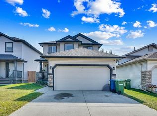 531 N Stonegate Rd NW, Airdrie, AB T4B2Z9