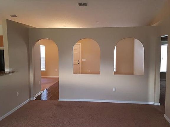 5th image of 550 Nogales Ct