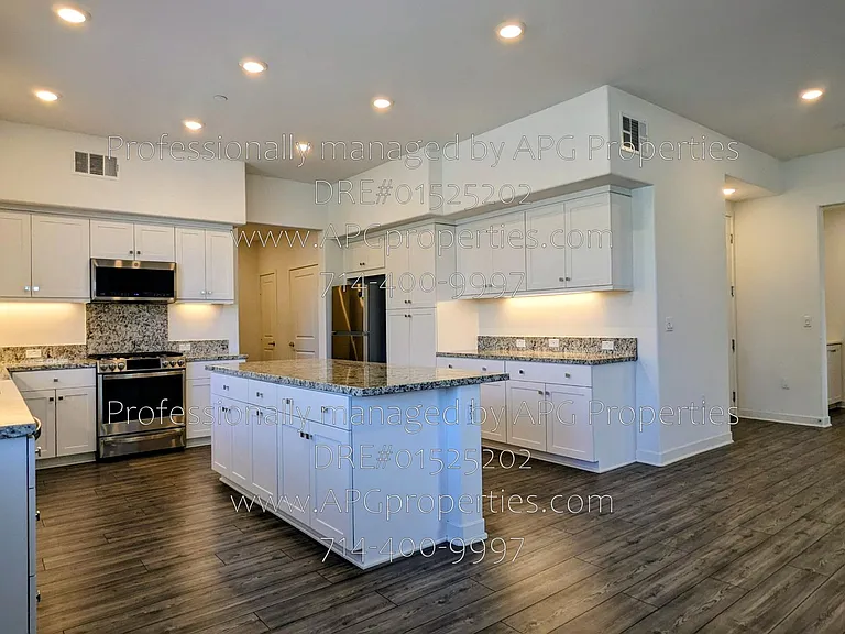 1851 S Union St #6 — Photo 4