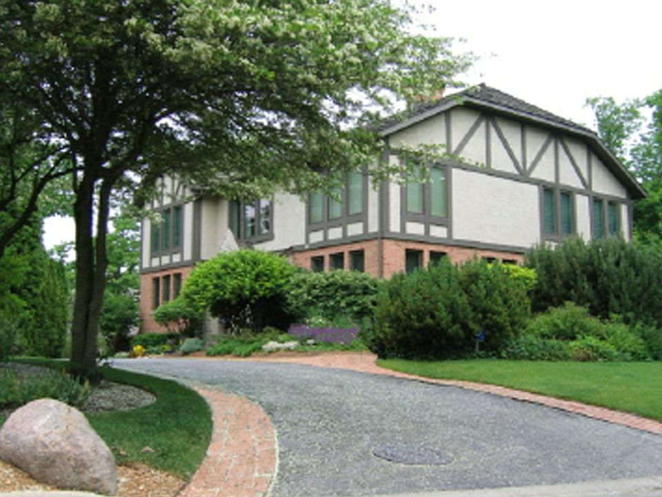 Secluded Ravine Property