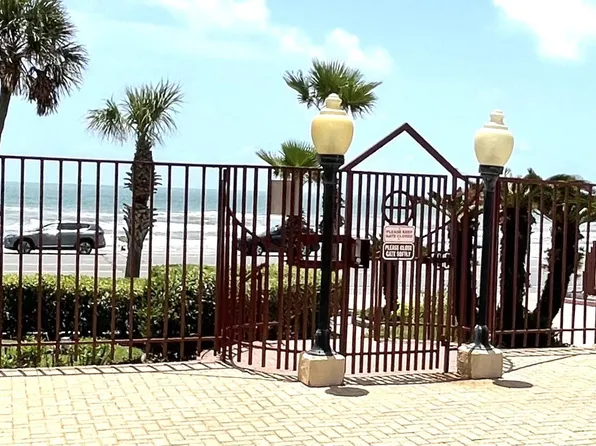 7312 Seawall Blvd APT 115, Galveston, TX 77551