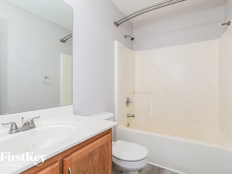 7386 Sterling Springs Way — Photo 8
