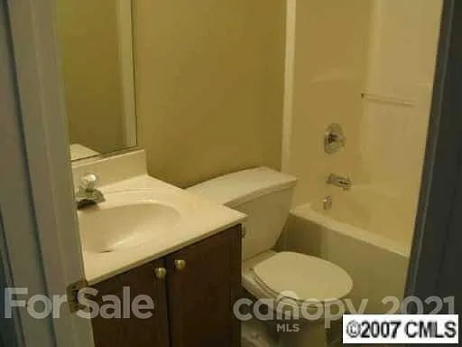 3 bed, 2.0 bath, 1792 sqft, $1,795 — Photo 3