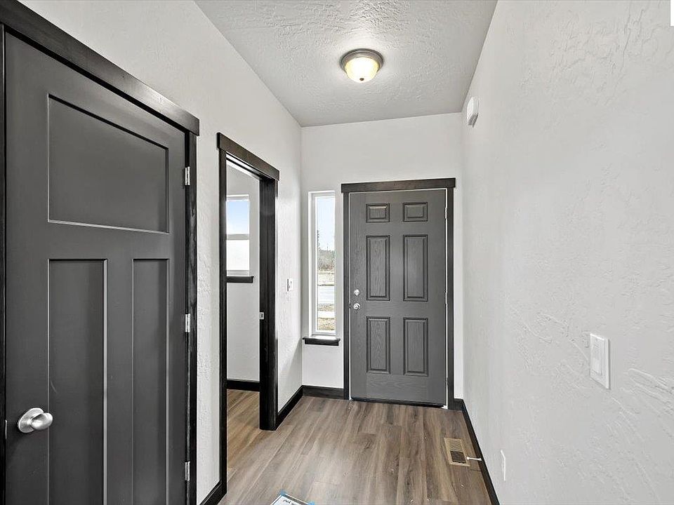 1128 Jersey St, Sandpoint, ID 83864 Zillow