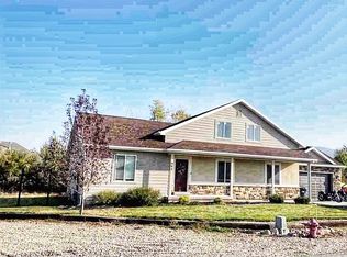 392 Scenic Heights Rd, Kamas, UT 84036