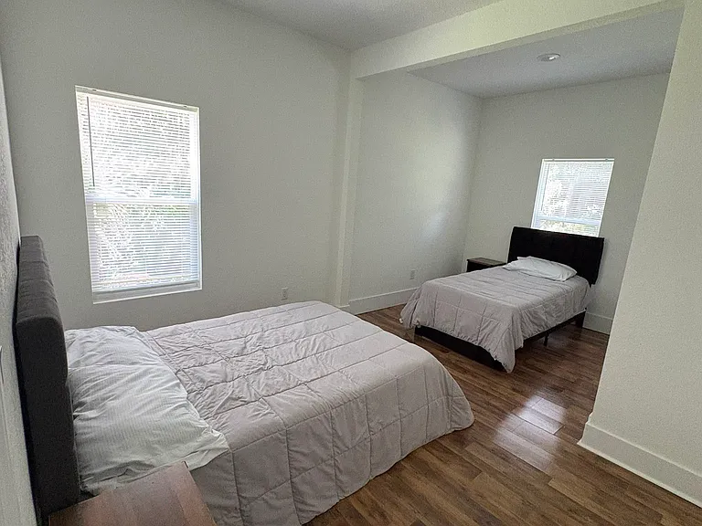 145 Ruth St — Photo 5