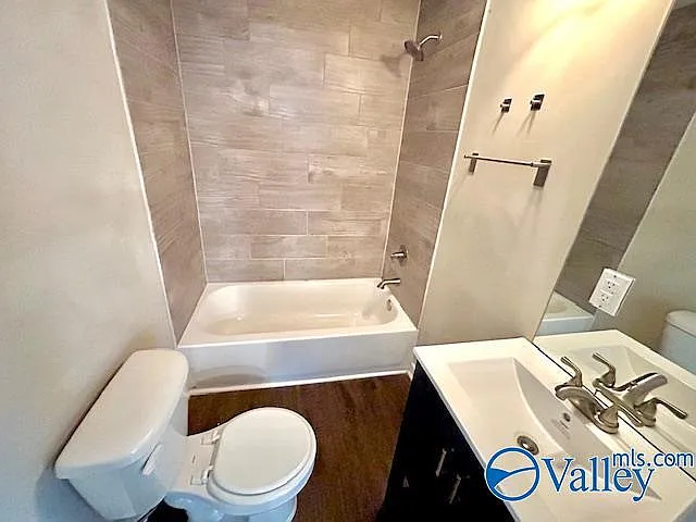 3803 McVay St SW #B — Photo 7