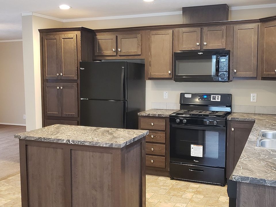 1st image of 516 Courtland Ln #560