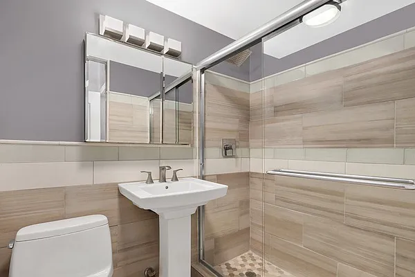 Sold by Park Property Advisors | media 12