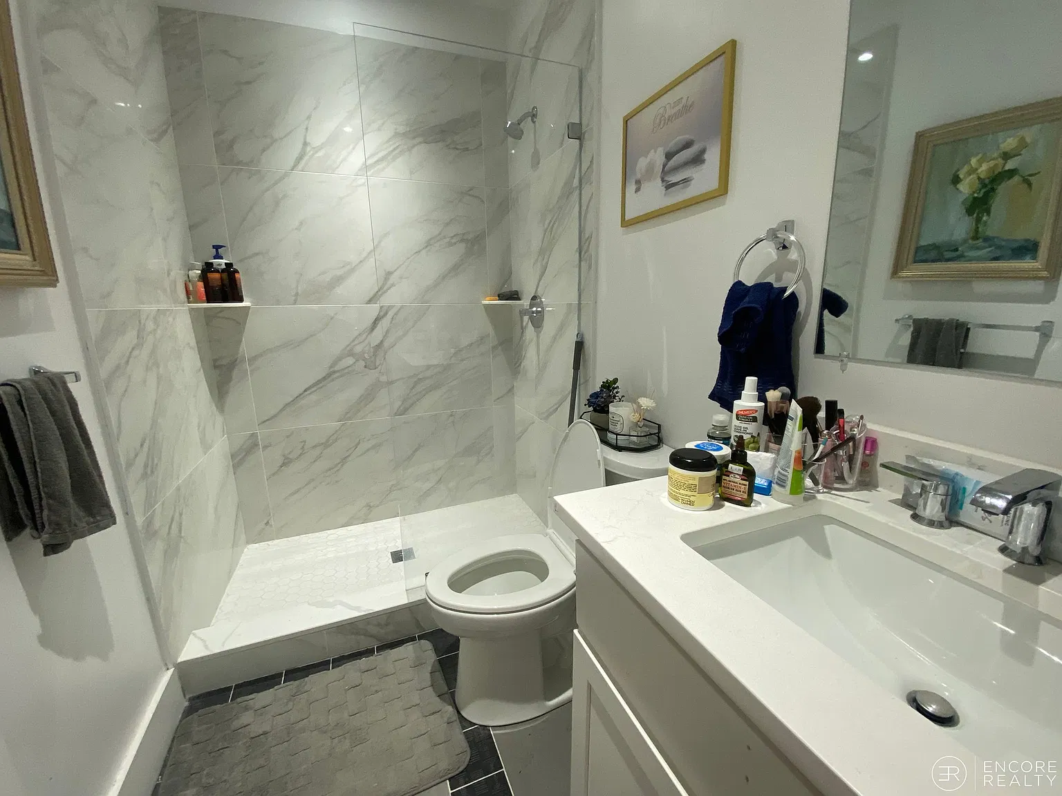 Studio, 350 sqft, $2,300 — Photo 4