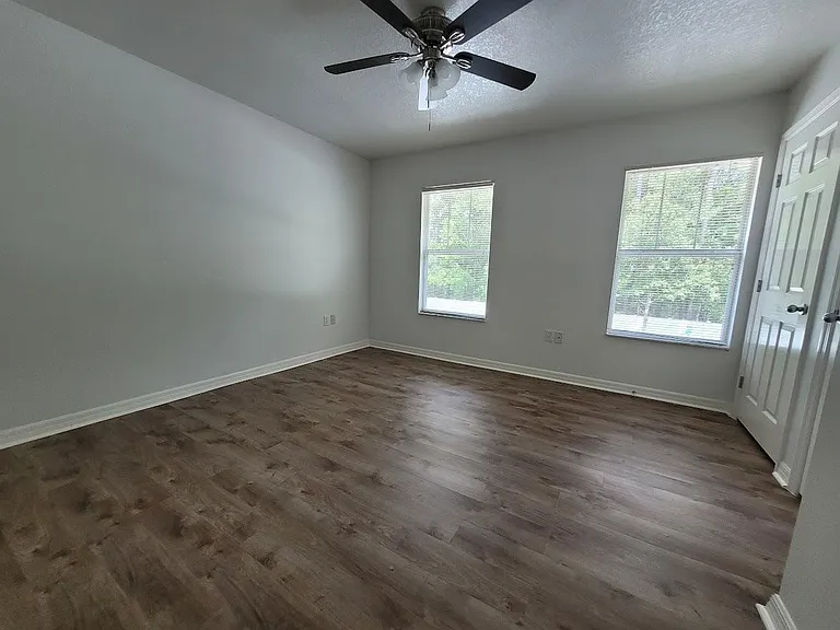 2348 SW 42nd Dr #148 — Photo 7