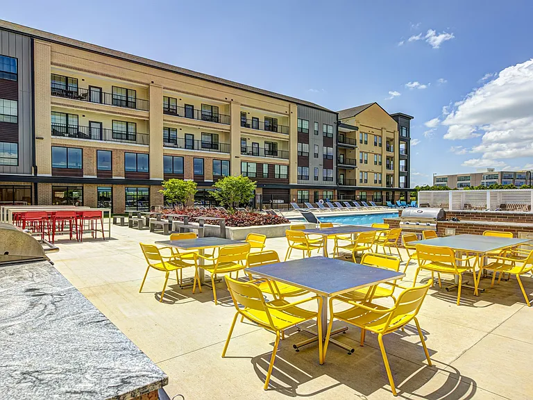 The State at Fishers Apartments — Photo 37
