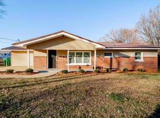 1028 10th St, Pleasant Grove, AL 35127
