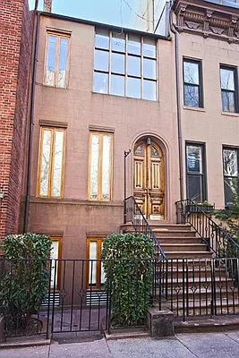 Sold by Leslie J. Garfield | media 1